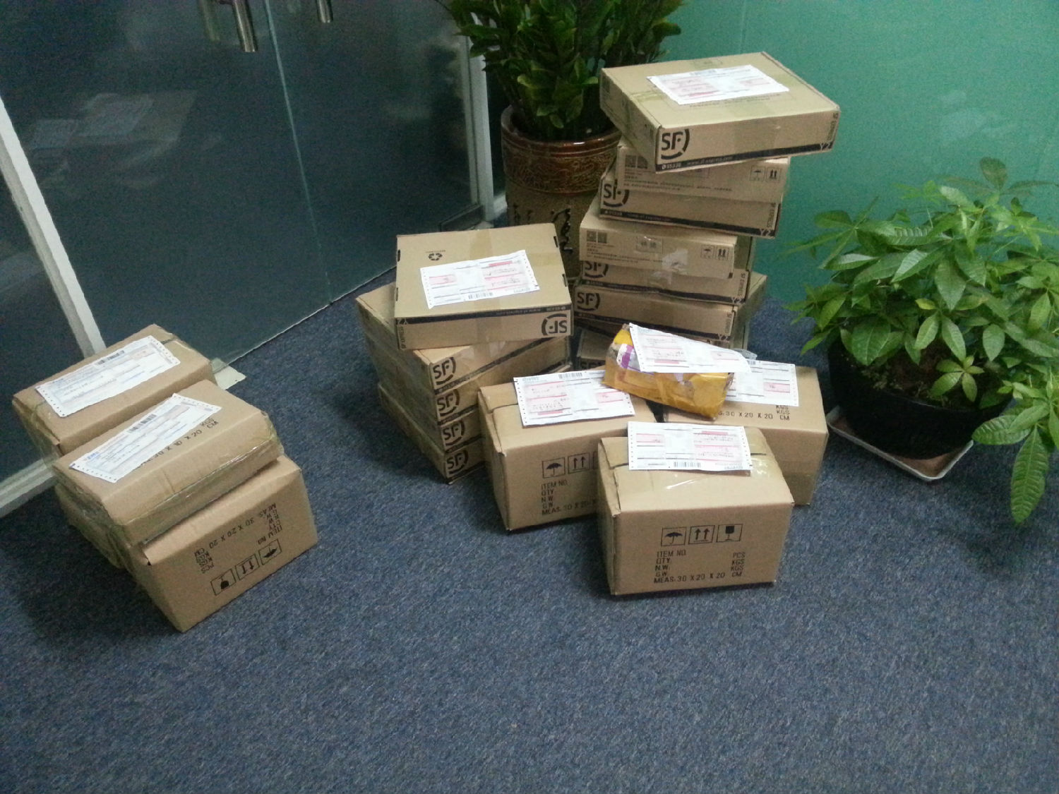 9.3后博揚(yáng)智能的客戶熱情不減，訂單不斷！